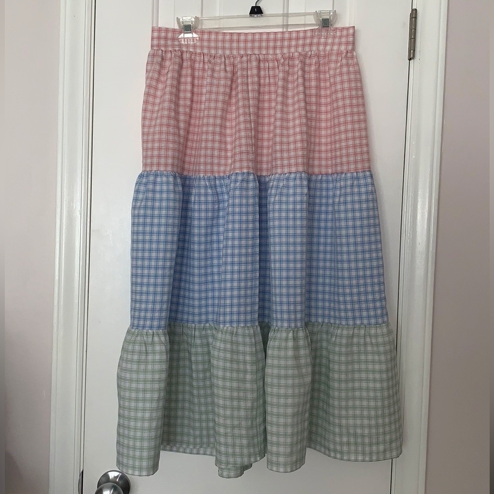 Aura gingham skirt in pink, blue and green and white, size Large